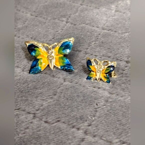 Vintage Enamel & Goldtone Butterfly Brooches - Qty 2 - Picture 9 of 9